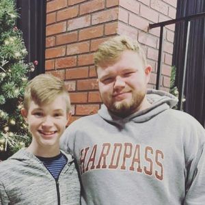 Meet your Posher, Ethan